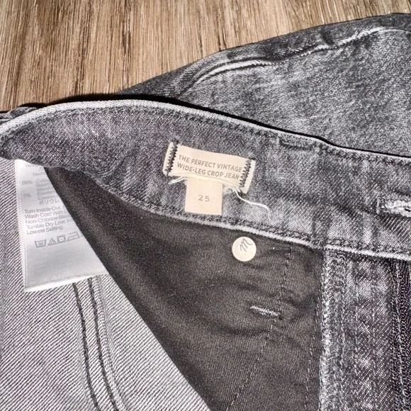 Madewell Perfect Vintage High-Rise Crop Jeans - Picture 5 of 5